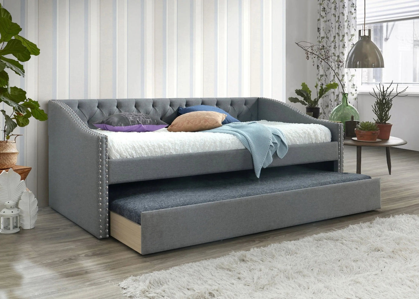Loretta - Daybed - Gray - Ferro Furniture