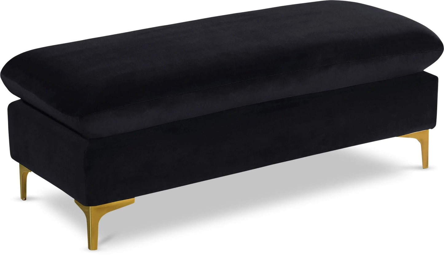Naomi - Ottoman - Ferro Furniture