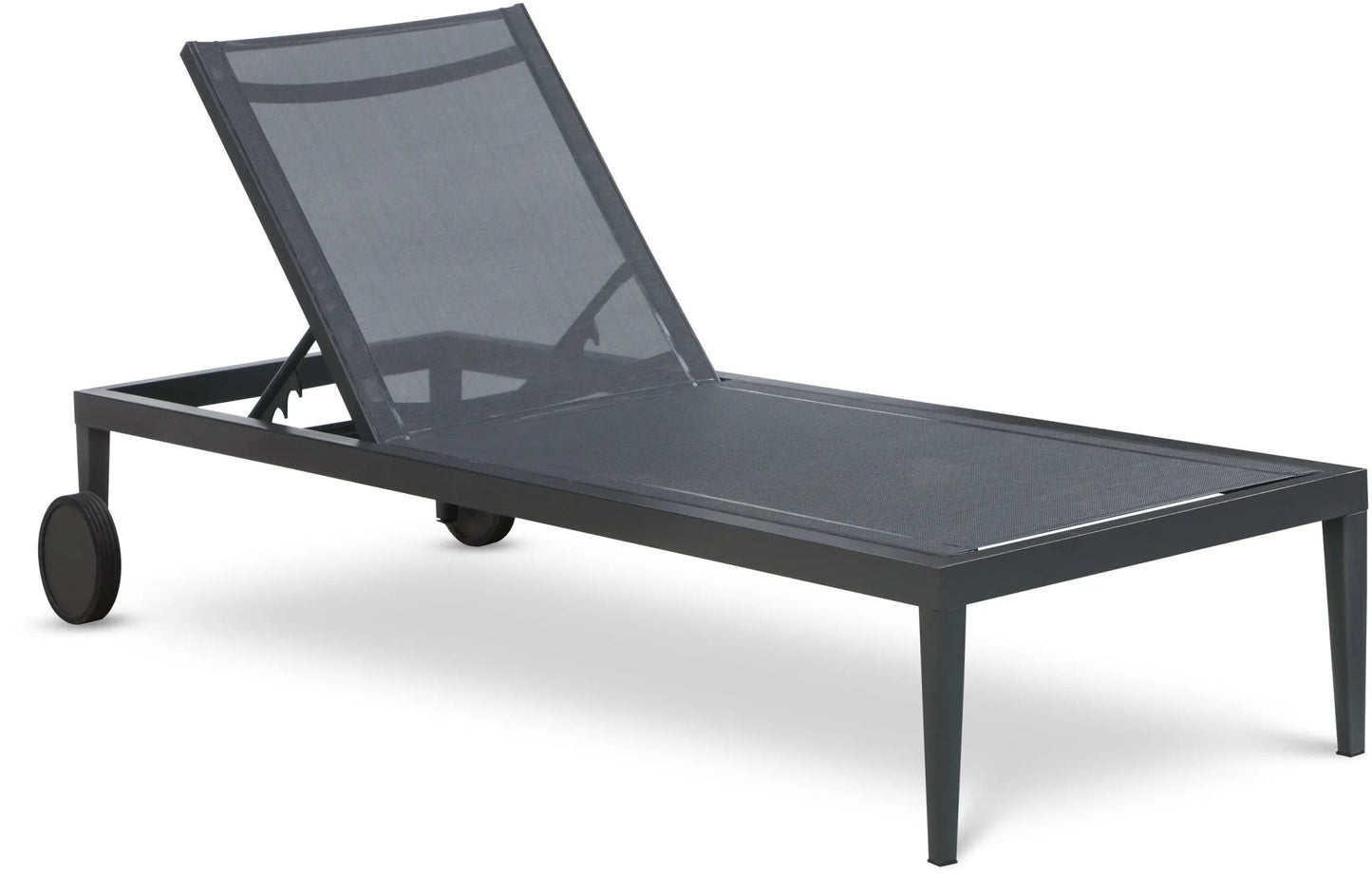 Nizuc - Outdoor Chaise Lounge Chair - Ferro Furniture