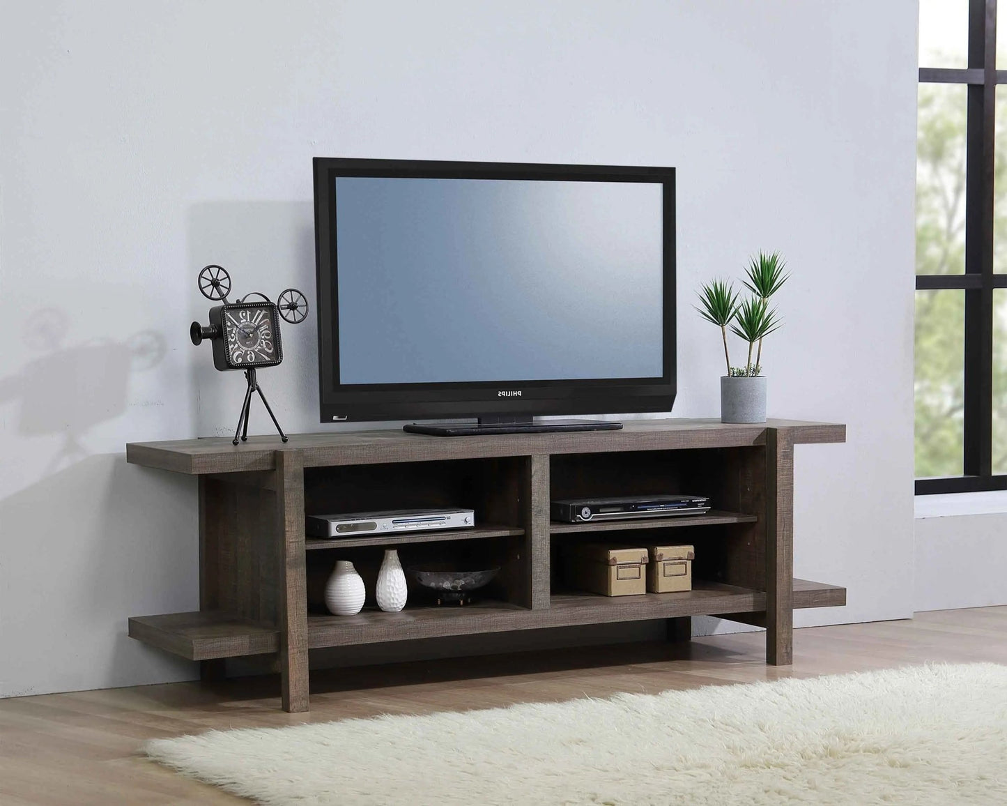 Tacoma - TV Stand - Ferro Furniture