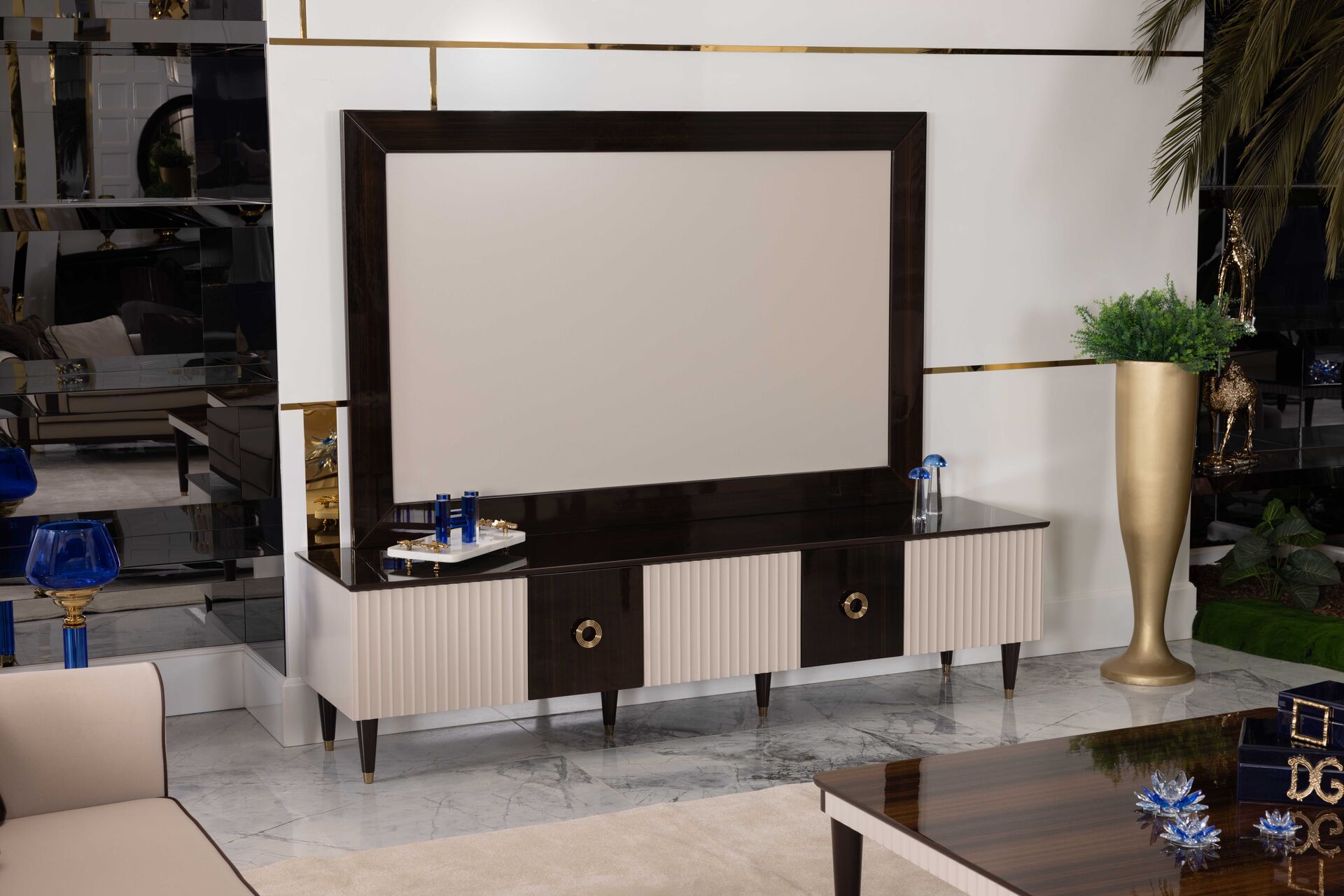 Istanbul Sideboard / TV Unit Aracikan Ferro Furniture